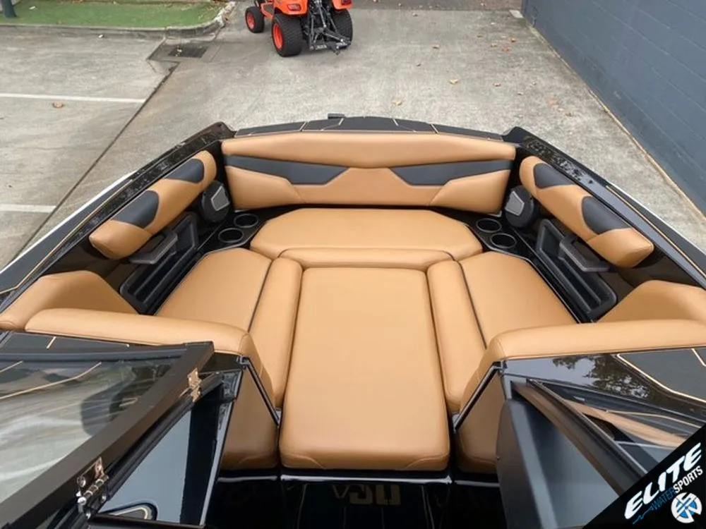 2024 Axis by Malibu A20 -SOLD