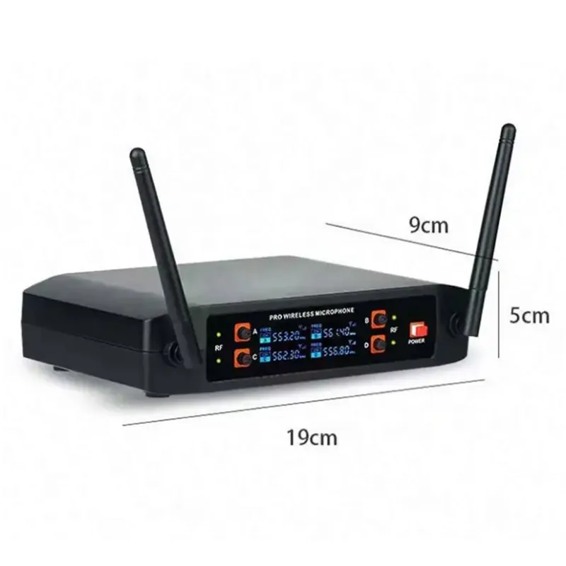 4 Piece Wireless Vocal Microphone Set Q-Mic825