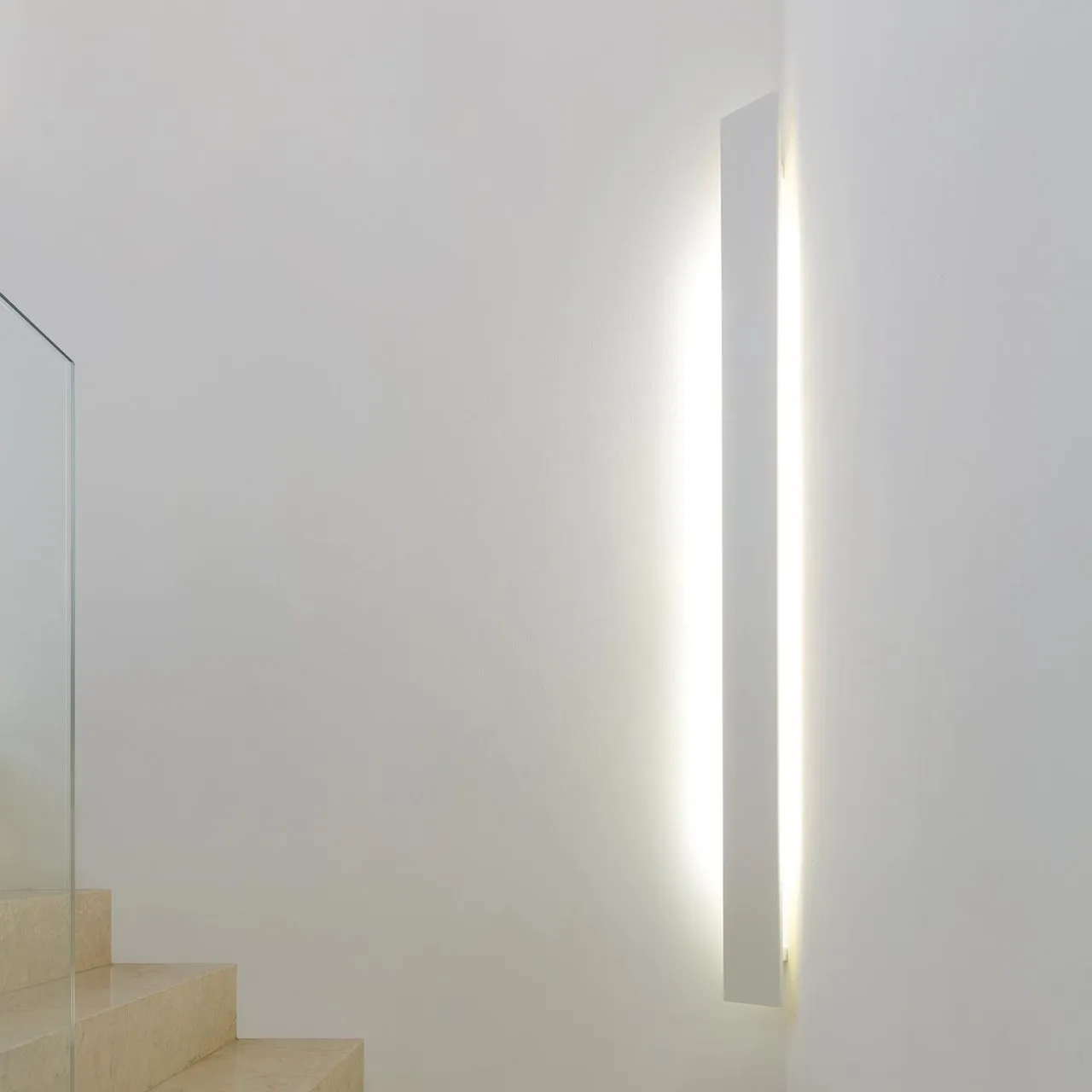 ANGOLO Wall/Ceiling Lamp
