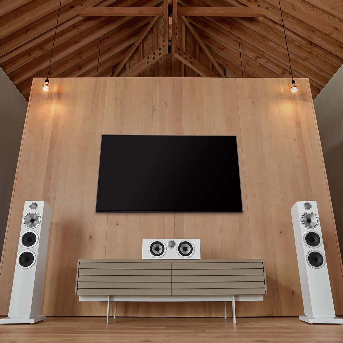 Bowers & Wilkins 704 S3 3-Way Floorstanding Loudspeaker