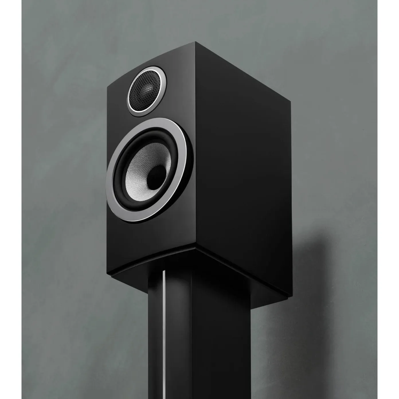 Bowers & Wilkins - 707 S3 - Standmount Speakers
