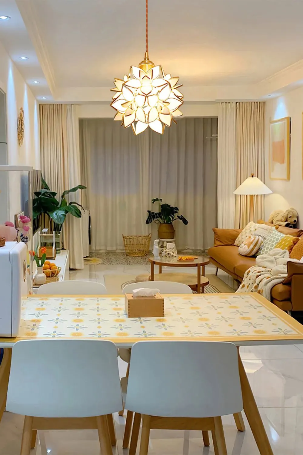 Capiz Pendant Lamp