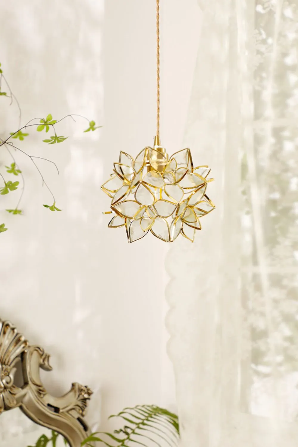 Capiz Pendant Lamp