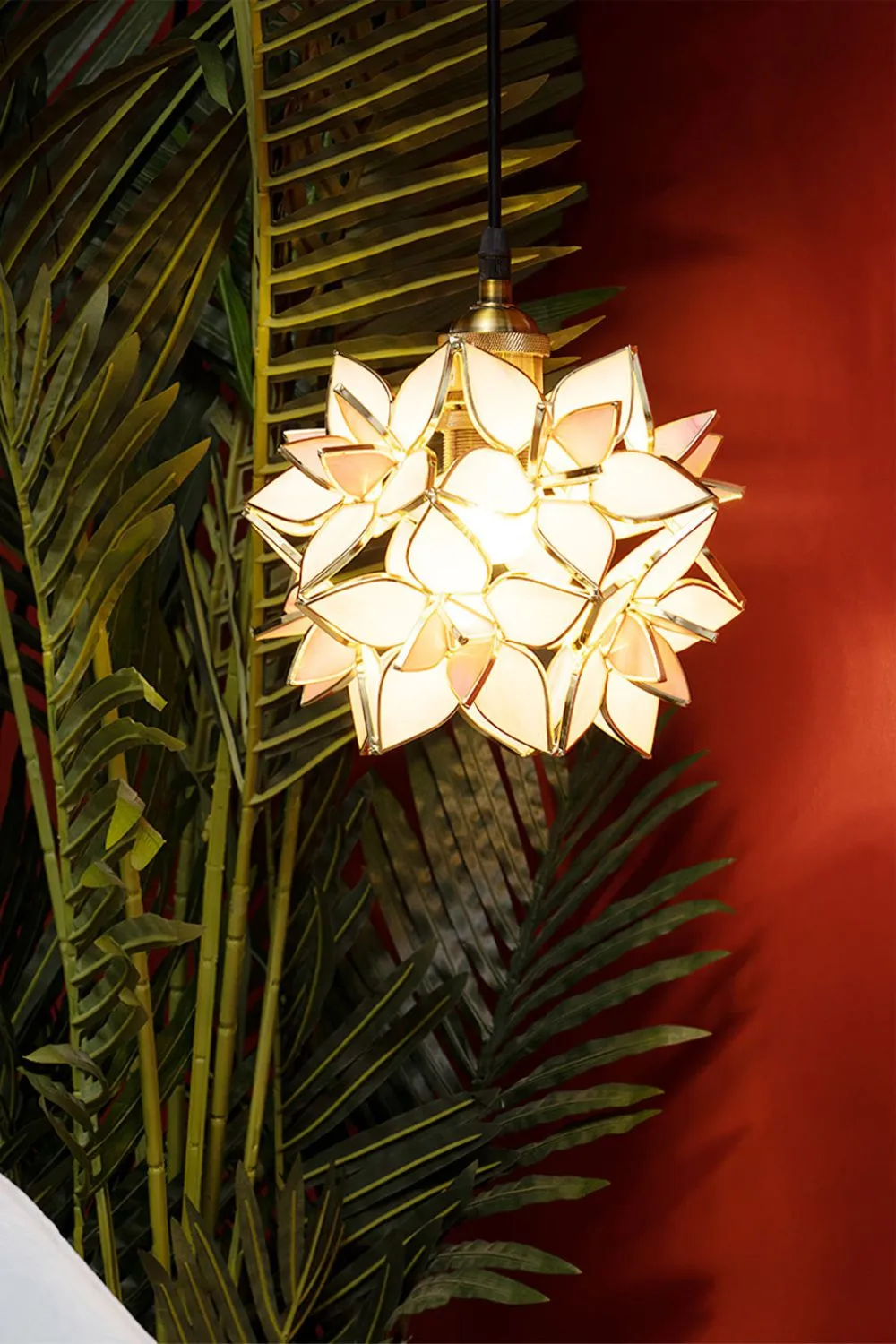 Capiz Pendant Lamp
