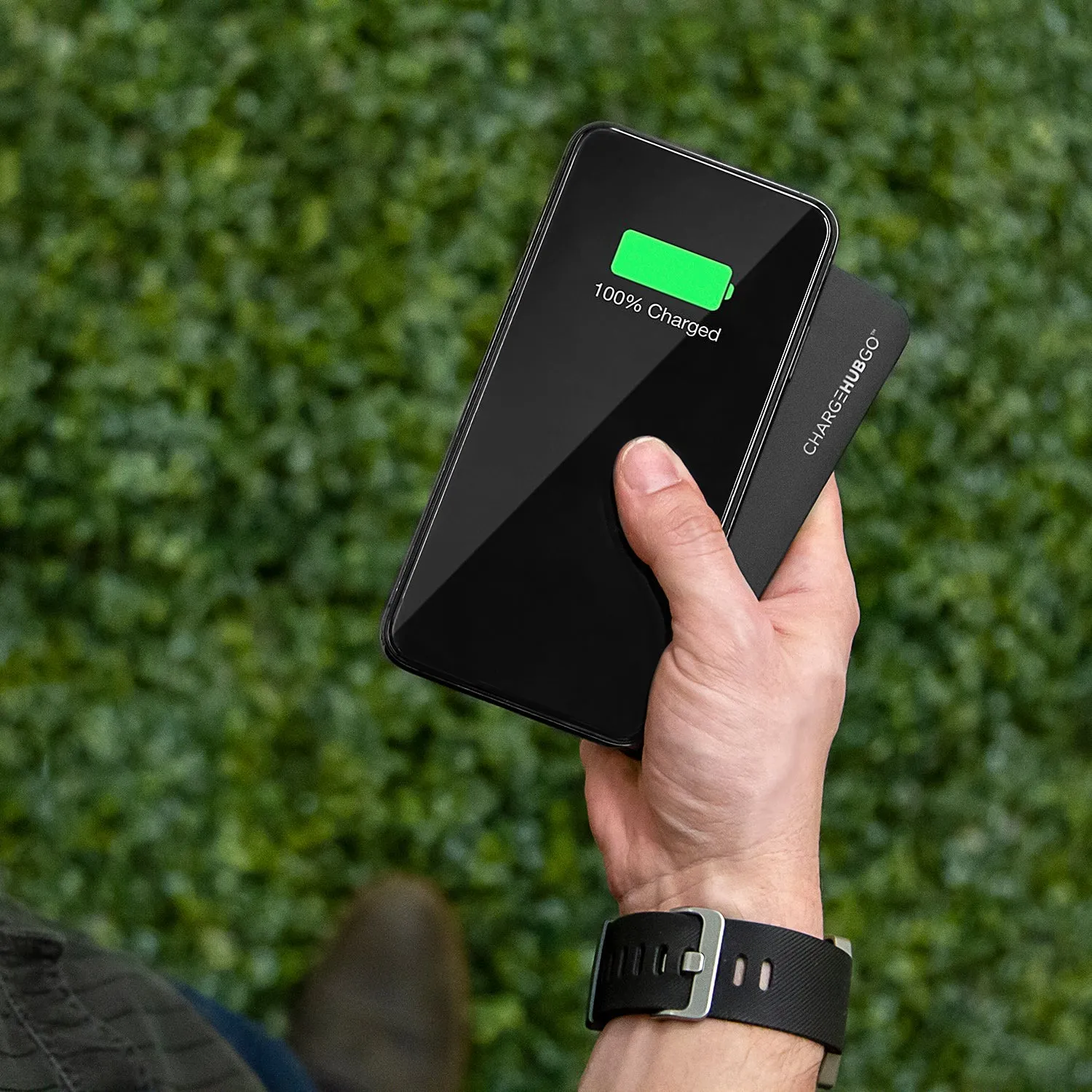 ChargeHubGO  Power Bank With Wireless Charging Pad