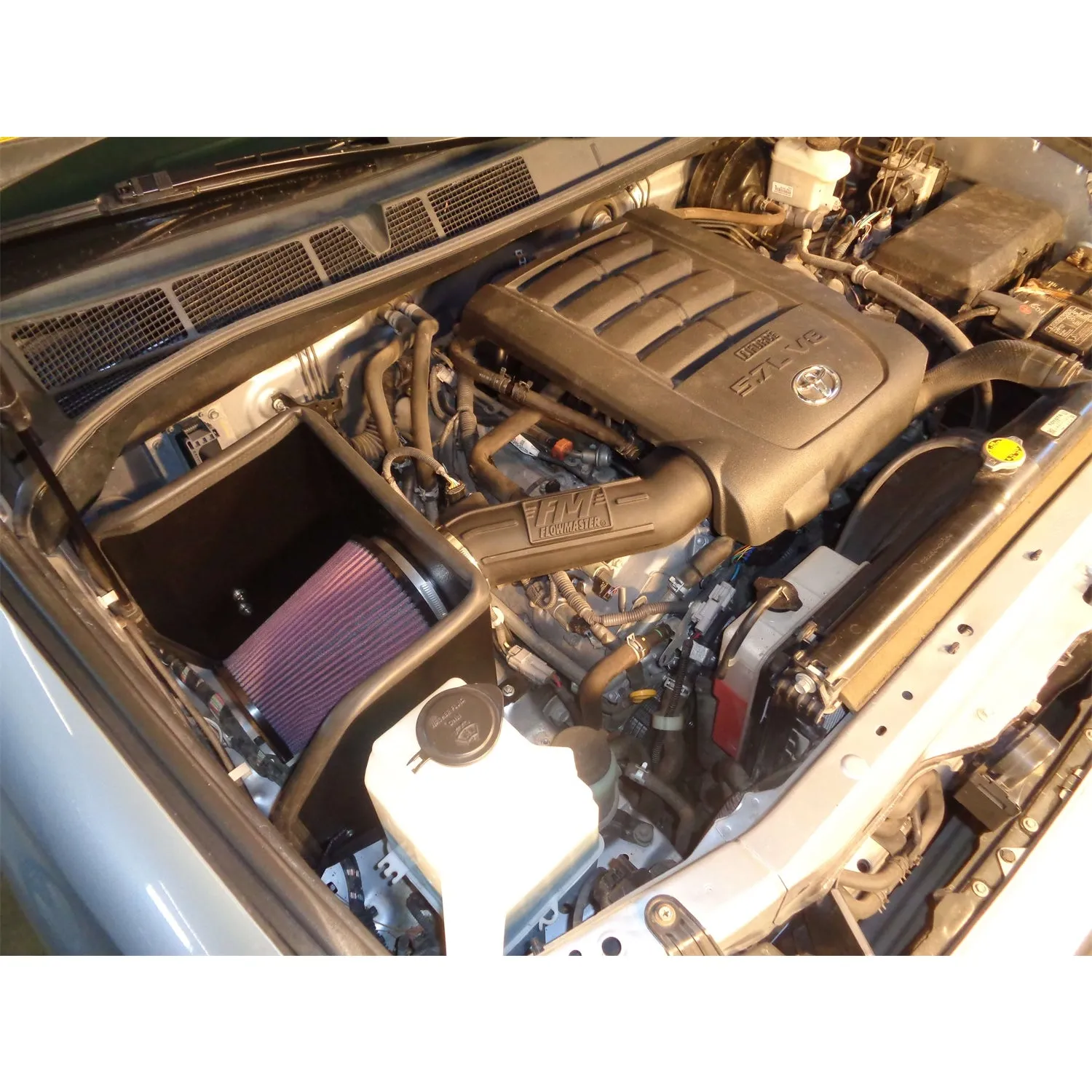 Flowmaster Engine Cold Air Intake 07-11 Toyota Tundra 5.7L