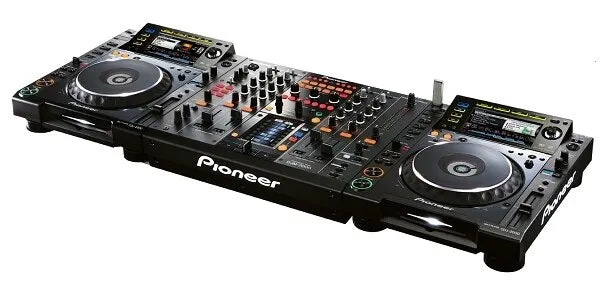 GCD CDJ-2002 Package
