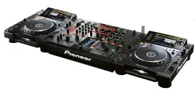 GCD CDJ-2002 Package