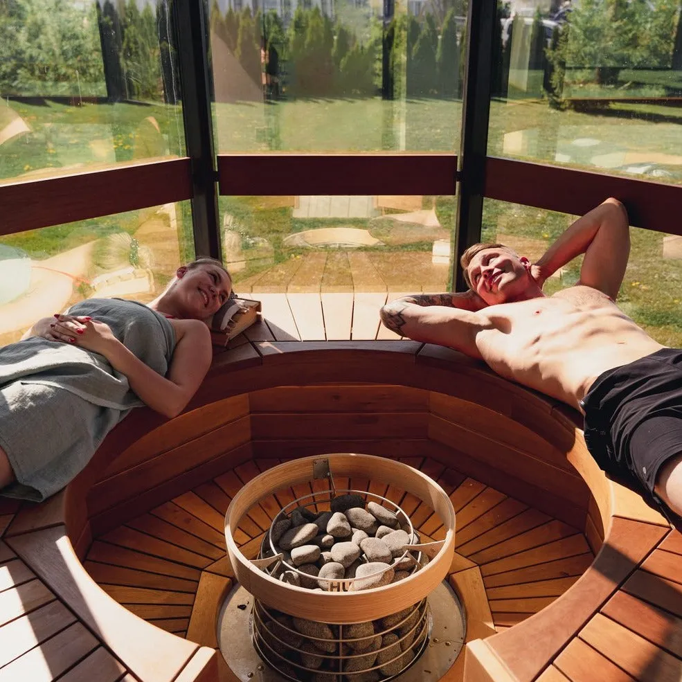 Haljas Hele Double | 7-Person Pre-Assembled Luxury Outdoor Glass Traditional Sauna with Changeroom