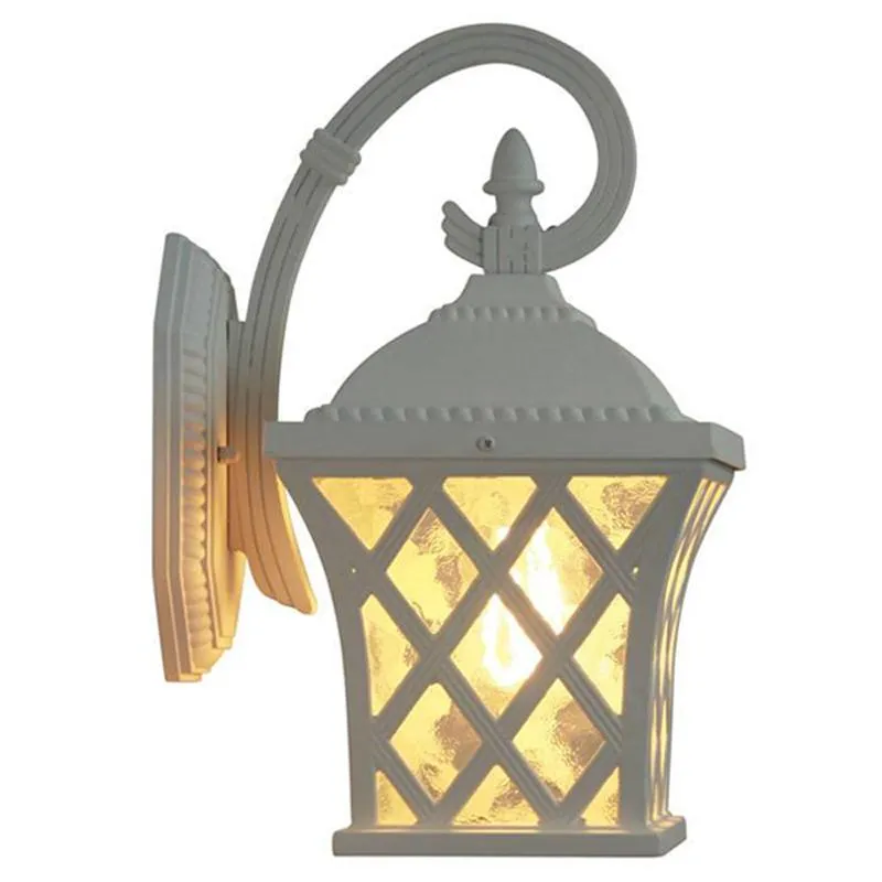 Lattuce Outdoor Coach Wall Light in Black or White