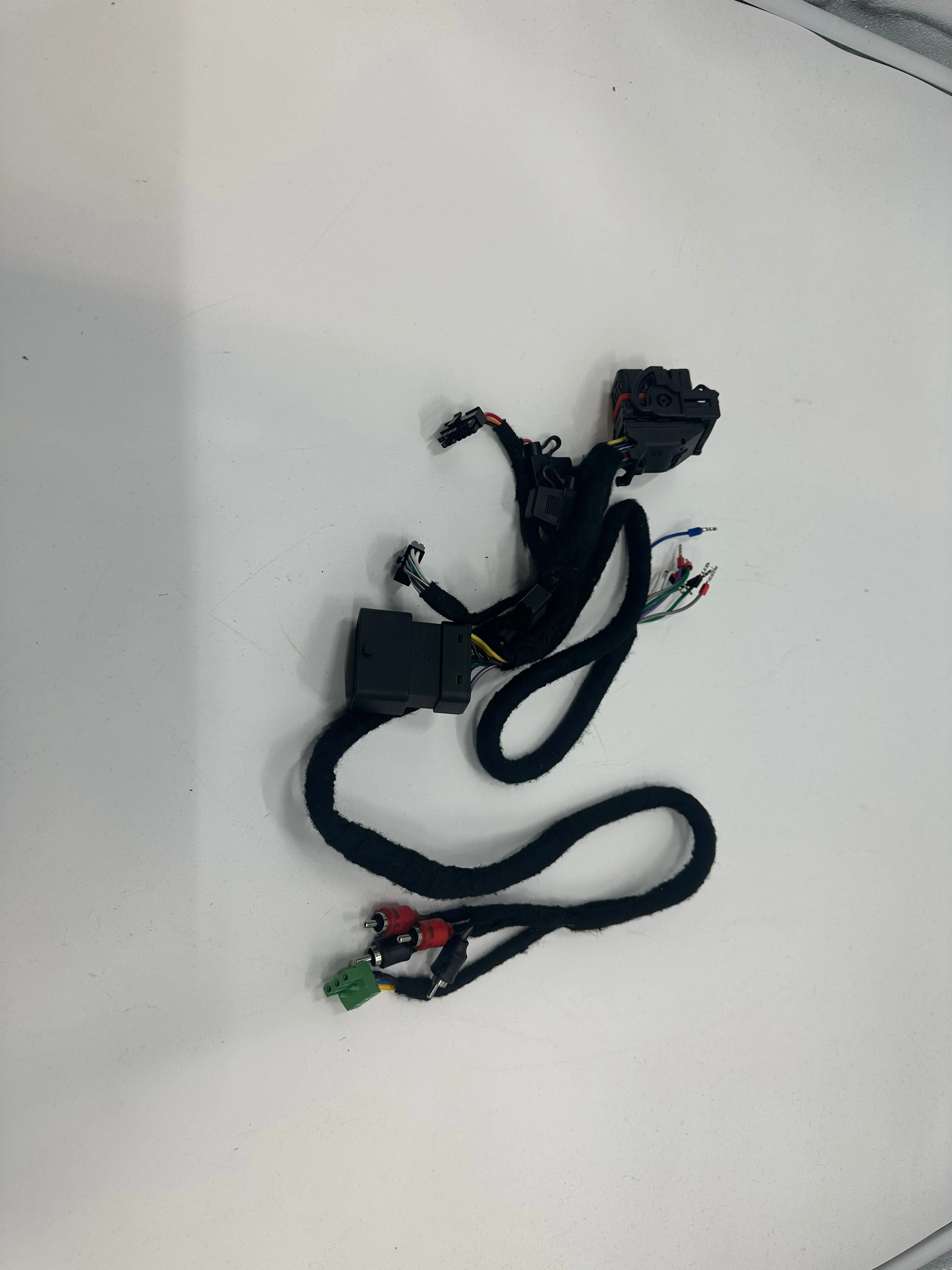 Nvs Audio plug and play T harness HKI MINI dsp to Sound Stream SI radio and V2 radio
