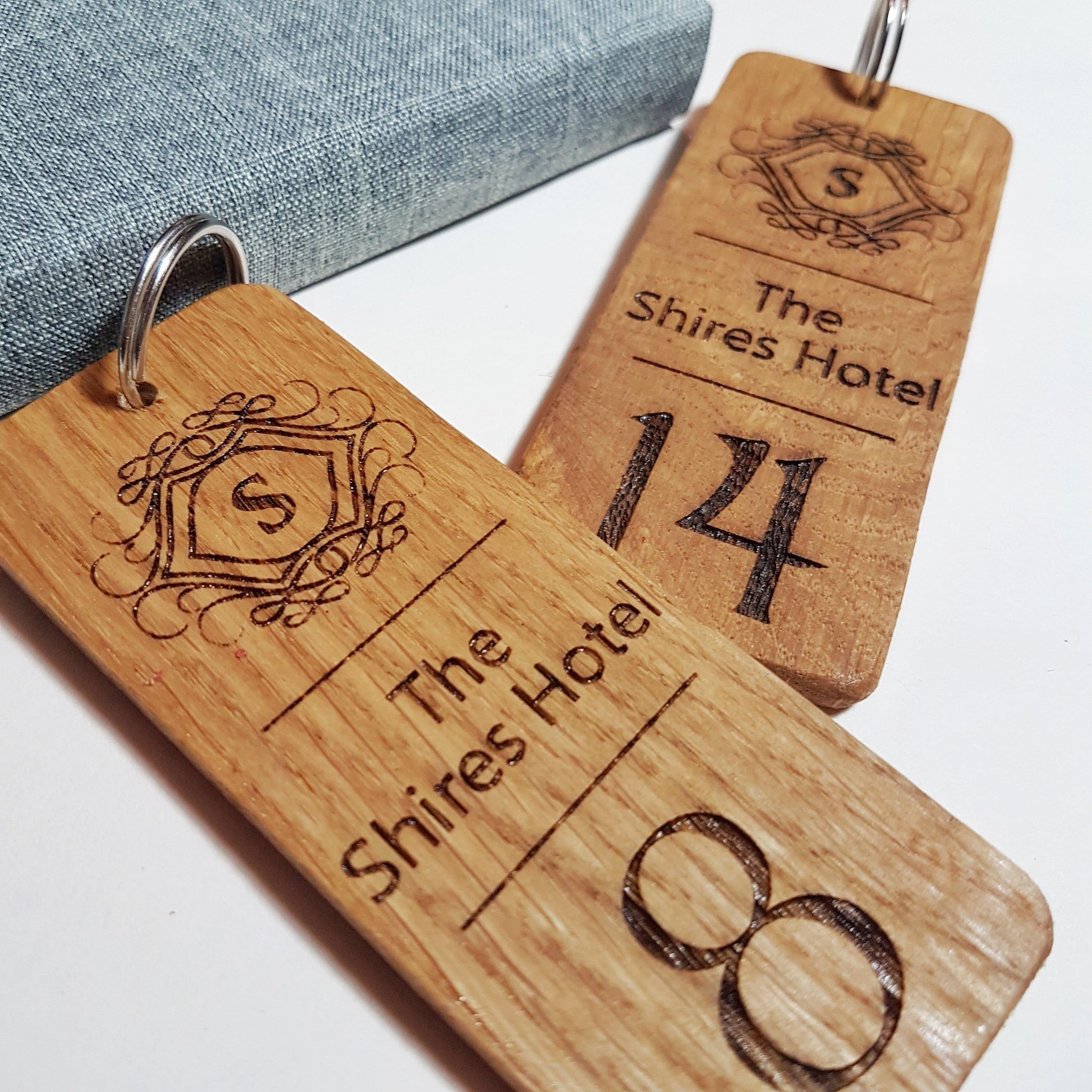 Personalised Social Media QR Code Keyring I Promotional Website Keyring I Wooden Business QR Code Keychain