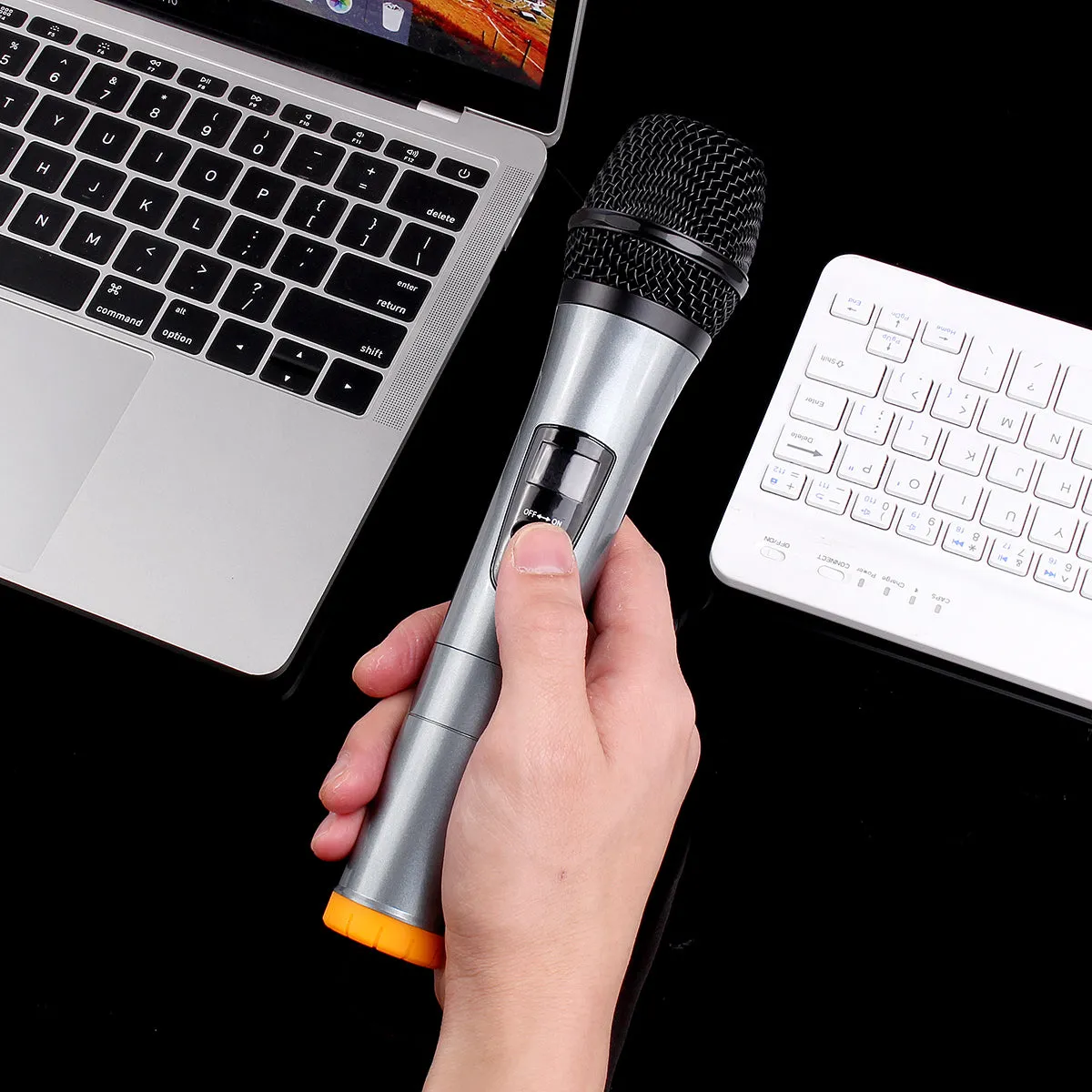 U2 Wireless Microphones 1-2