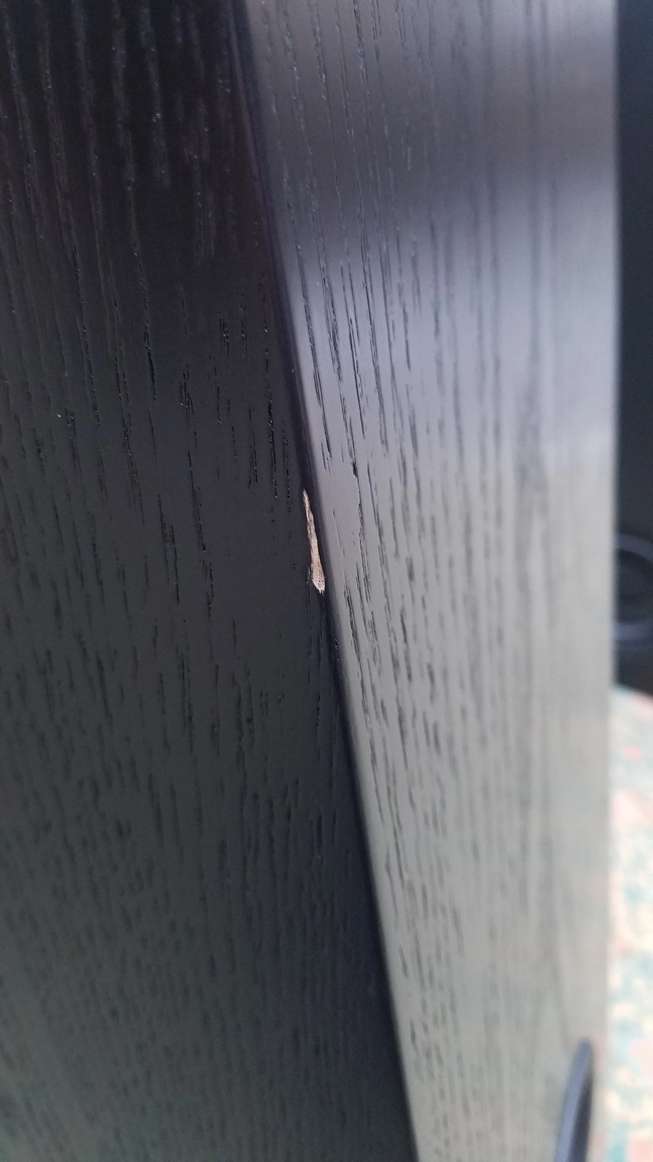 Ultra Tower - Black Oak - Outlet - 1253E