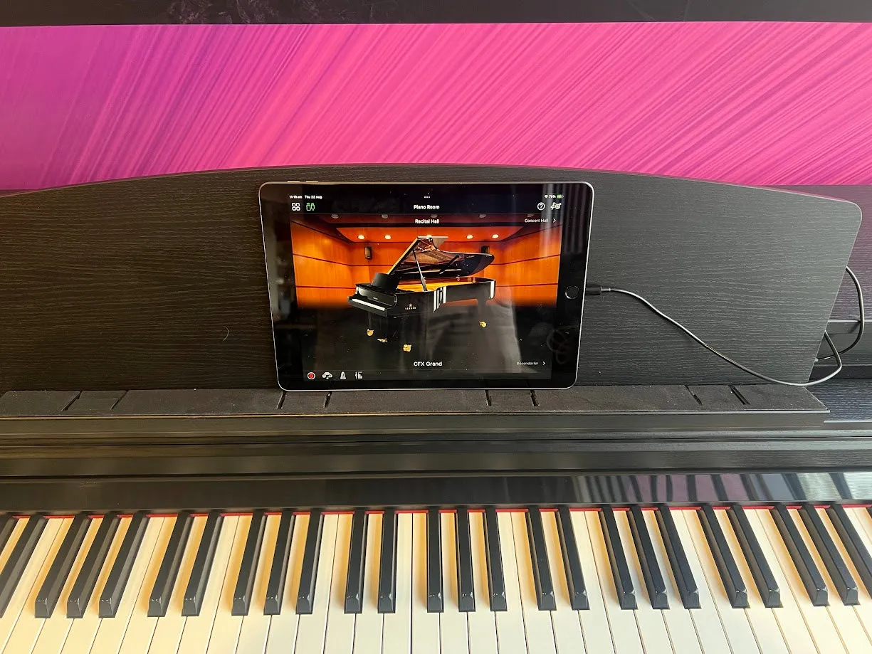Yamaha CSP170B Preowned Digital Piano - Black